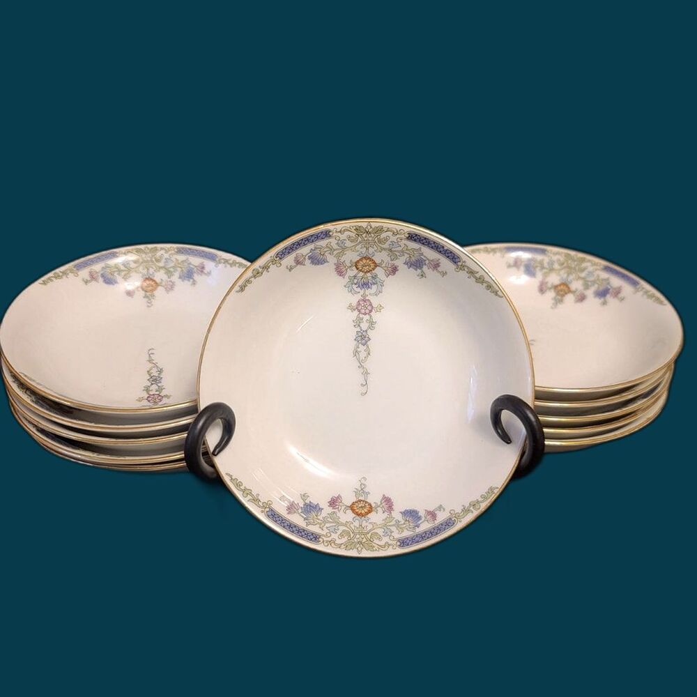 Royal Bavarian Hutschenreuther Selb Bavaria Fruit Bowls Floral & Swag Gold‎ Rim